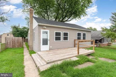 4 Armor Ct, Middle River, MD 21220 photo 4