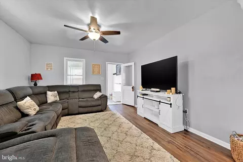 12523 Eastern Ave, Middle River, MD 21220 photo 6