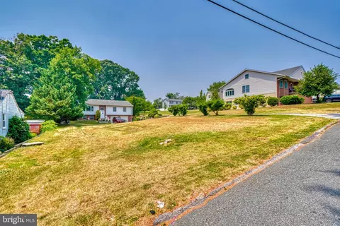 7510 Riddle Ave, Baltimore, MD 21224 photo 2