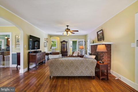 604 Regester Ave, Baltimore, MD 21212 photo 6