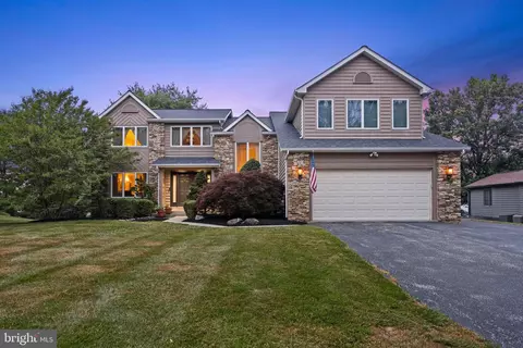 4 Chestnut Ct, Owings Mills, MD 21117