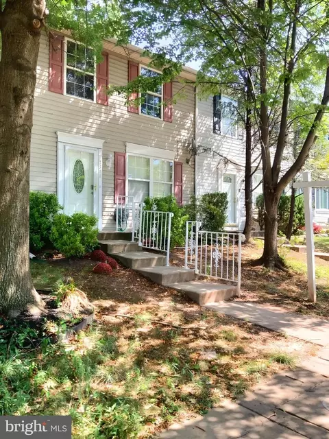 2311 Bluegrass Heights Ct, Rosedale, MD 21237