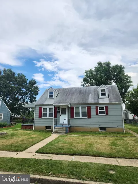 1815 Wendover Rd, Parkville, MD 21234