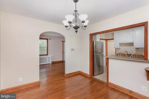 112 Manor Ave, Baltimore, MD 21206 photo 3