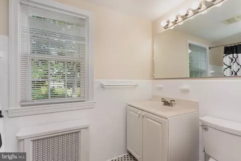 112 Manor Ave, Baltimore, MD 21206 photo 16