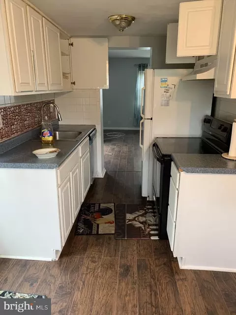 2000 Wildlife Dr, Windsor Mill, MD 21244 photo 8