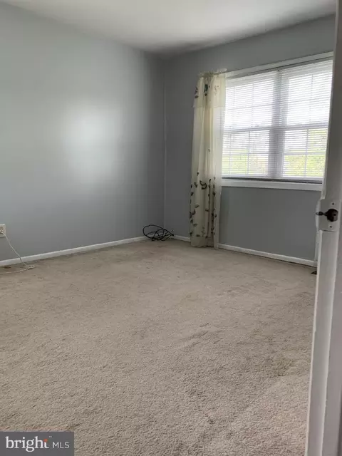 2000 Wildlife Dr, Windsor Mill, MD 21244 photo 2