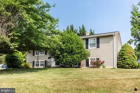 8618 Valleyfield Rd, Lutherville Timonium, MD 21093