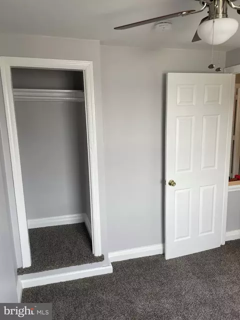 417 Maple Ln, Dundalk, MD 21222 photo 17