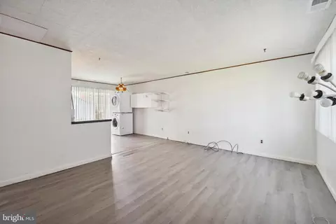11 Propeller Dr, Middle River, MD 21220 photo 10