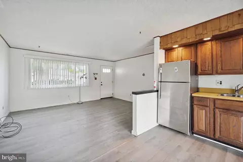 11 Propeller Dr, Middle River, MD 21220 photo 15