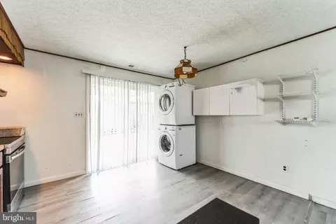 11 Propeller Dr, Middle River, MD 21220 photo 14