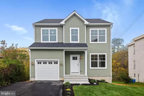 302 S Marlyn Ave, Essex, MD 21221