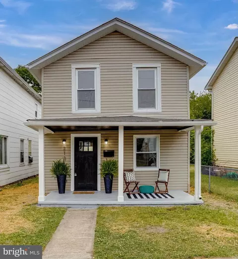 213 Sollers Point Rd, Dundalk, MD 21222