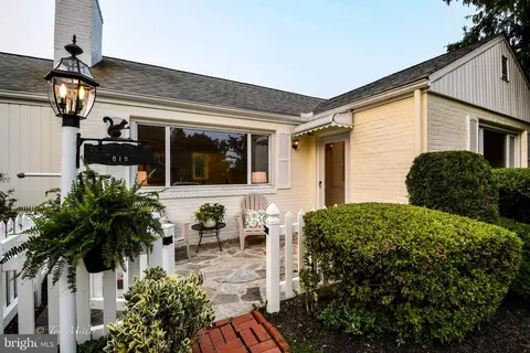 818 Loyola Dr, Towson, MD 21204