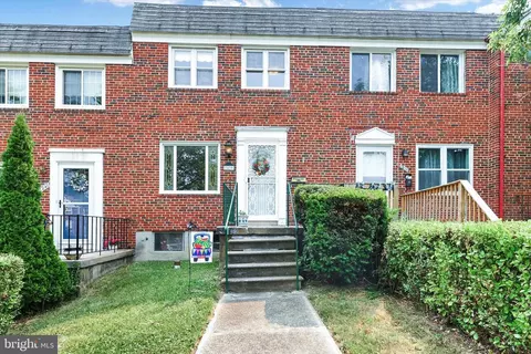 7839 Hillsway Ave, Parkville, MD 21234