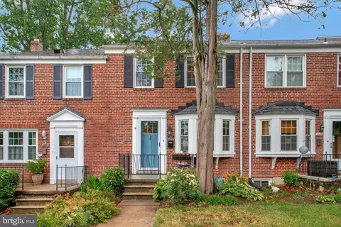 202 Stevenson Ln, Baltimore, MD 21212