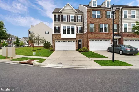9657 Julia Ln, Owings Mills, MD 21117