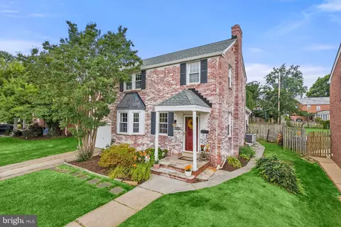 6606 Greenoch Dr, Catonsville, MD 21228
