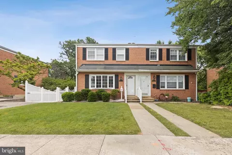 1011 Grovehill Rd, Halethorpe, MD 21227