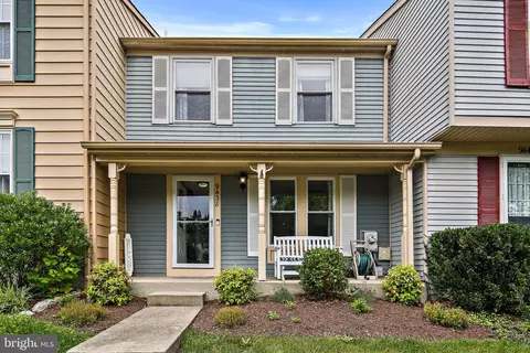 9438 Orbitan Ct, Parkville, MD 21234