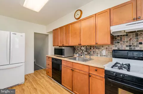 7252 Stratton Way, Baltimore, MD 21224 photo 8