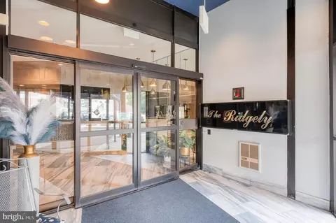 205 E Joppa Rd #1906, Towson, MD 21286 photo 46