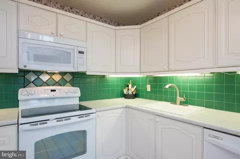 205 E Joppa Rd #1906, Towson, MD 21286 photo 14