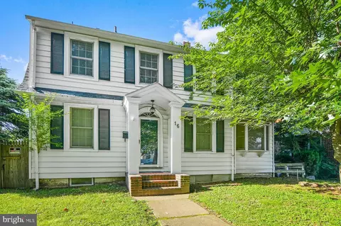 16 Liberty Pkwy, Dundalk, MD 21222