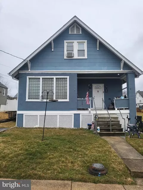 2912 Hillcrest Ave, Parkville, MD 21234