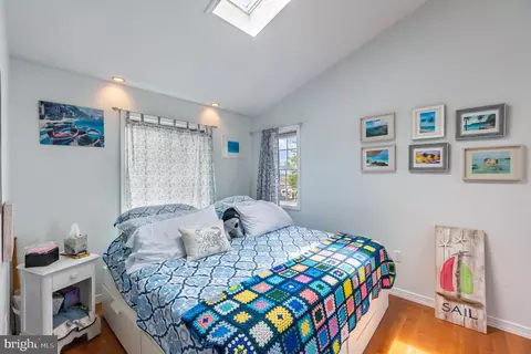 2809 Bay Dr, Sparrows Point, MD 21219 photo 15