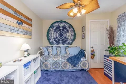 2809 Bay Dr, Sparrows Point, MD 21219 photo 11