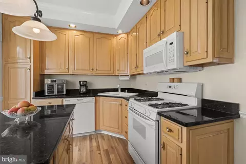 3 Willow Ave, Baltimore, MD 21206 photo 9