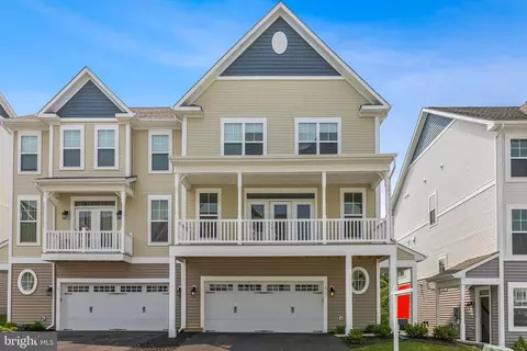 7 Greensborough Rd, Reisterstown, MD 21136