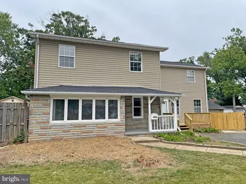 406 Wolf St, Essex, MD 21221