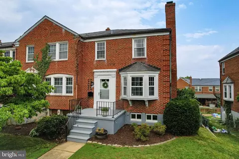 317 Whitfield Rd, Catonsville, MD 21228