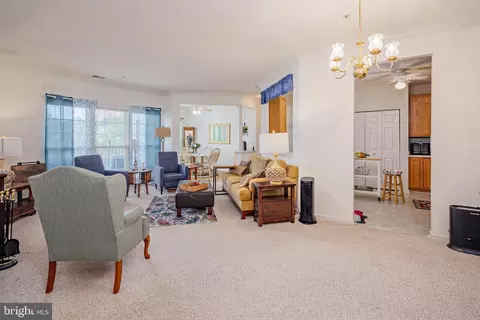 5082 Brightleaf Ct #5082, Rosedale, MD 21237