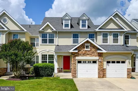 18 Peregrine Ct #18, Pikesville, MD 21208