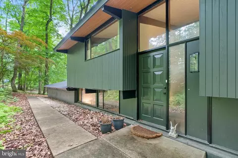 19819 Valley Mill Rd, Freeland, MD 21053