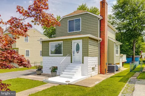 2205 Lodge Forest Dr, Sparrows Point, MD 21219