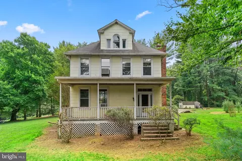 12 Sunday Ct, Reisterstown, MD 21136