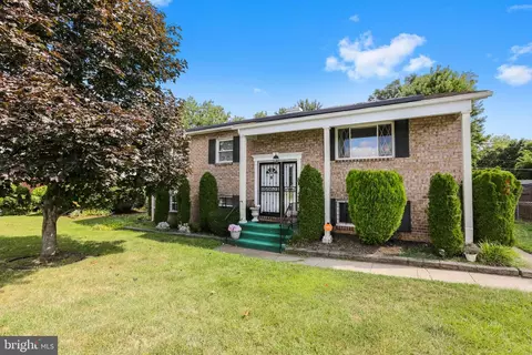 6734 Fox Meadow Rd, Gwynn Oak, MD 21207