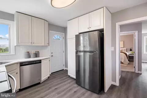 2803 Manoff Rd, Halethorpe, MD 21227 photo 14