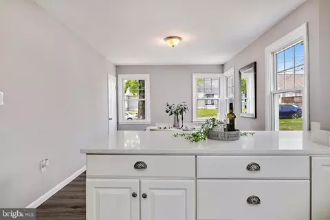 2803 Manoff Rd, Halethorpe, MD 21227 photo 10