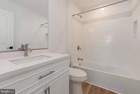 Bath - 7603 Chesapeake, Sparrows Point, MD 21219 photo 5 of 6