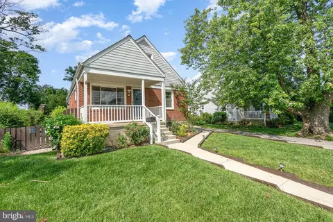 22 Belfast Rd, Lutherville Timonium, MD 21093