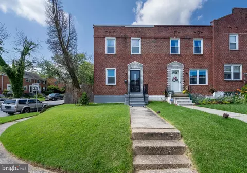 1741 Redwood Ave, Parkville, MD 21234