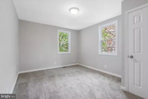100 Malbrook Rd, Baltimore, MD 21229 photo 18
