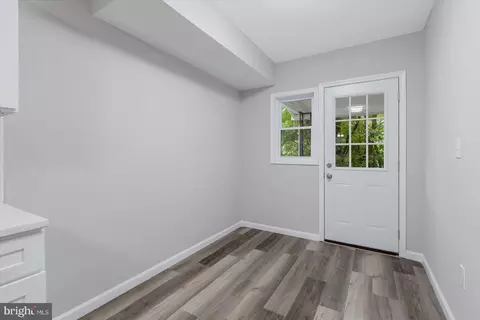 100 Malbrook Rd, Baltimore, MD 21229 photo 12