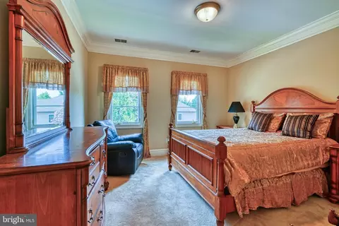 10 Clifton Ct, Pikesville, MD 21208 photo 34